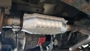 How To Gut A Catalytic Converter Without Removing It?